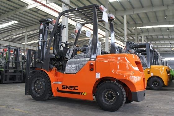 3.5T kecil Diesel Forklift Oranye Mesin Diesel Forklift Jepang Isuzu Mesin