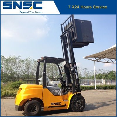 3000kg Diesel counterbalance 5000mm Lift Diesel bertenaga forklift
