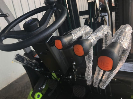 3000kg Nissan Motor Diesel Forklift SNSC Lpg Gas Diesel Lift Truck