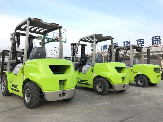 Green Forklift Diesel 5 Ton SNSC 4000kg Load Diesel Counterbalance