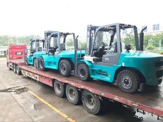 Forklift Diesel 10 Ton yang disesuaikan 3000mm-6000mm Tinggi Angkat