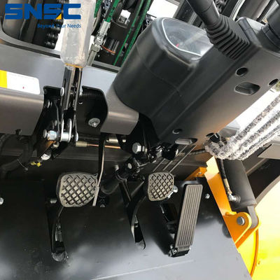 3000mm-7000mm Ketinggian Lift Diesel Forklift Lift Trucks 4000kgs