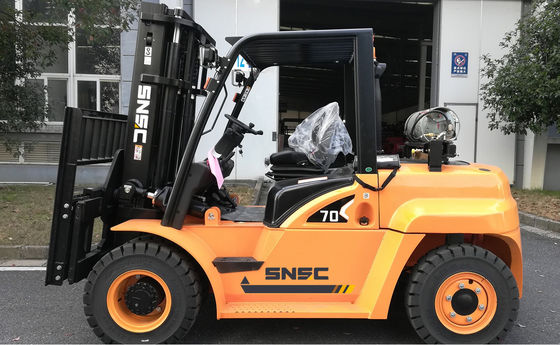 CE 7 Ton Propane Gas Forklift Gasoline Forklift Dengan Mesin PSI Amerika Serikat