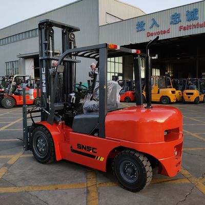 Diesel Terrain Fork Lifts 3 Stage Mast Off Terrain Forklift