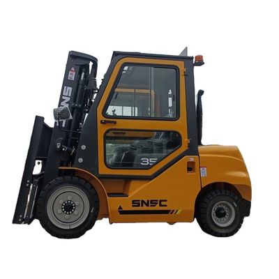 3.5 Ton Terrain Forklift Duplex Triplex Mast Diesel Forklift