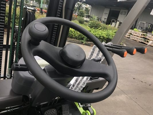 2 Ton 2,5 T Electric Forklift 4 Pviots Baterai yang dioperasikan Forklift