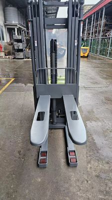SNSC Truk Stacker Listrik 2000 Kg Counterbalance Palet Stacker